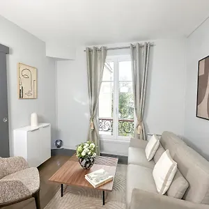 Eiffel Tower - Charming - 827 , Paris Frankreich