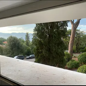 élégant Dans Batiment Historique Saint-Tropez